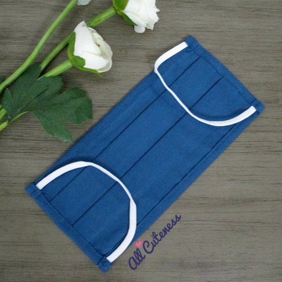 Cloth Face Mask (NWOT) - Picture 2 of 3